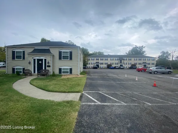 230 Middletown Sq, Louisville, KY 40243