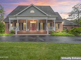 827 Knight Bridge Rd, Maryville, TN 37803