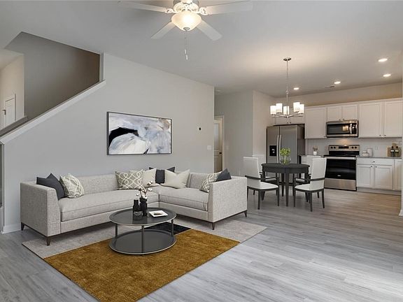 5th image of 105 Cumberland Blvd