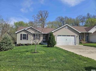 608 Cherry Ct, Colona, IL 61241