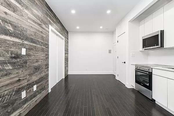 Rented by Corcoran | media 17