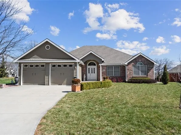 1915 N 160th Ter, Basehor, KS 66007