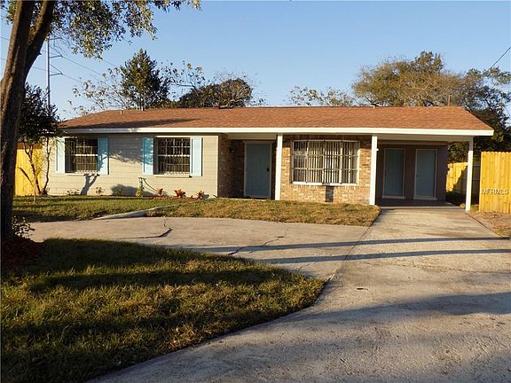 3rd image of 3704 E Shadowlawn Ave