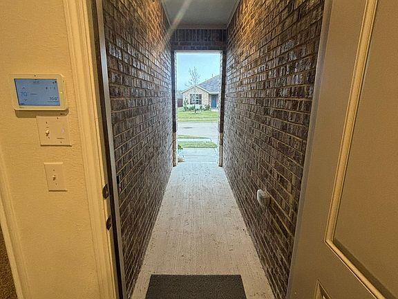 4th image of 2117 Muscovy St