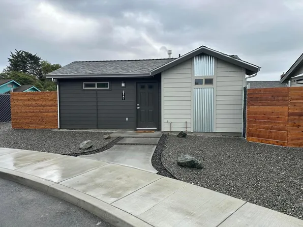 2547 Avery Ct, Fortuna, CA 95540