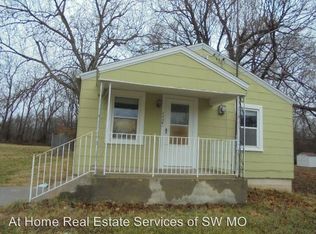 2435 N Benton Ave, Springfield, MO 65803