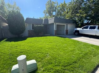 1741 Sue Way, Sparks, NV 89431