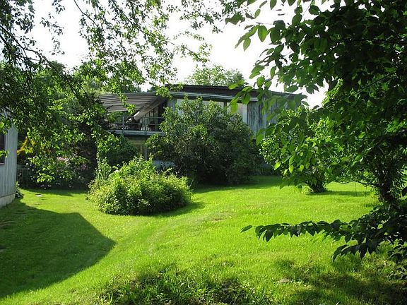 13 Brown Road South Kent  LEO 045