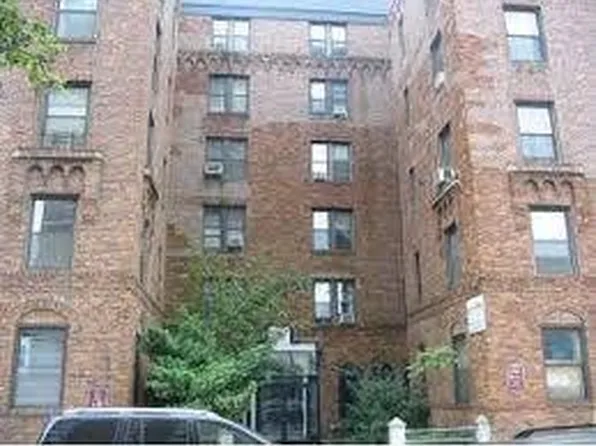 601 Brightwater Ct APT 3I, Brooklyn, NY 11235