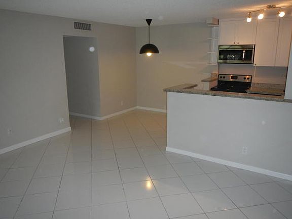 4th image of 15492 Lakes Of Delray Blvd APT 105