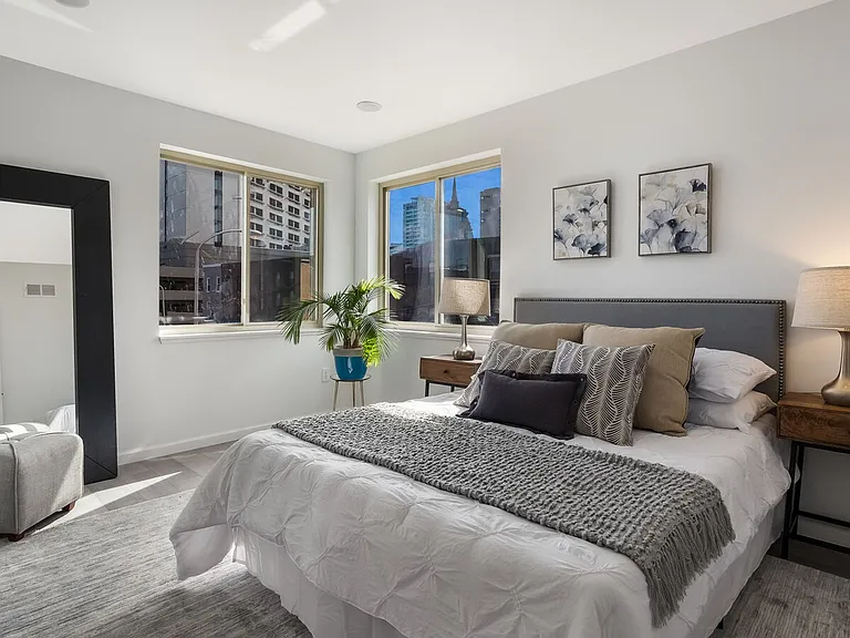 The Baldwin — Photo 27