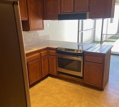 4th image of 426 Palm Ave #4