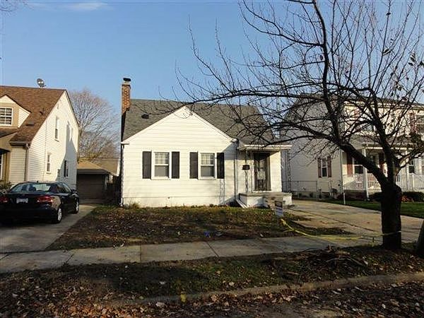 1102 Grove Royal Oak 001