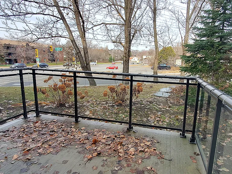 347 Hyland Dr — Photo 21