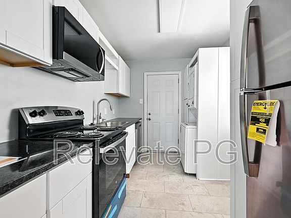 5th image of 1600 Glenside Dr
