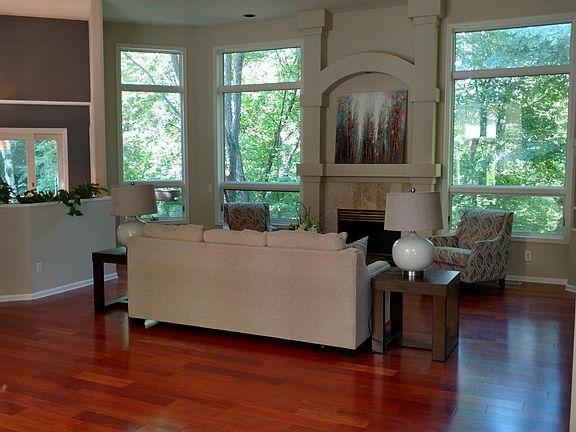 Great room with panoramic view