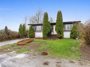 9122 Hiebert St, Chilliwack, BC V2P6C7