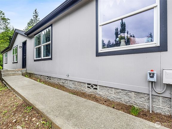 2nd image of 932 Price Road