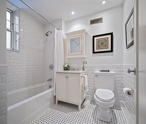 Sold by Stribling | media 28