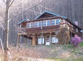 604 Hillside Rd, Poultney, VT 05764