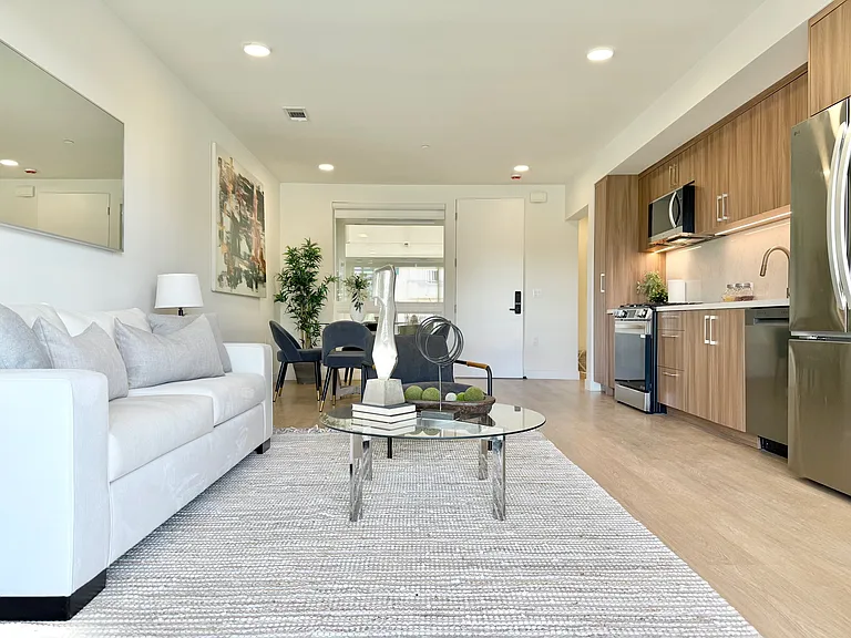 1 Bed 1 Bath plus Den