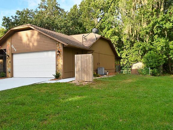 2nd image of 3422 Silver Palm Dr