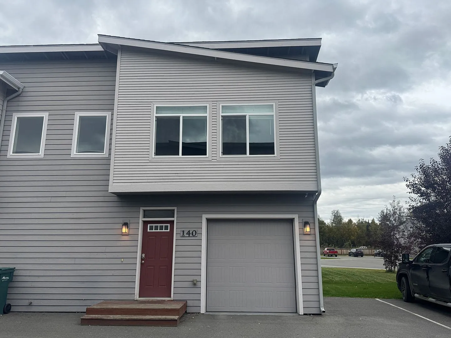 140 Willow View Cir — Photo 2