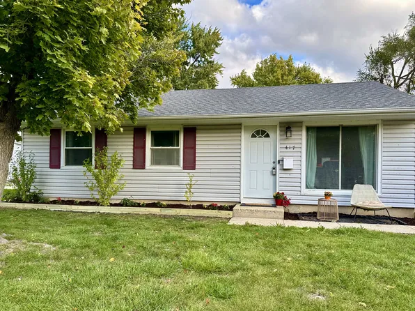 417 Beaver Dr, Streamwood, IL 60107