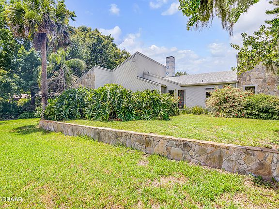 5th image of 2911 W Indian River Blvd