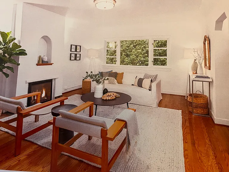 Spacious living room