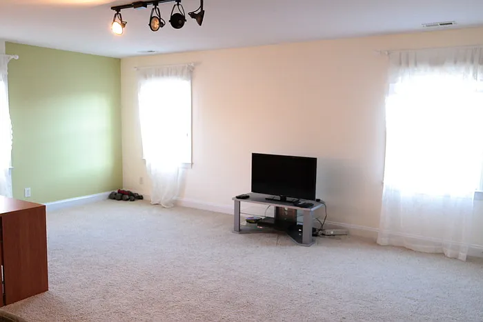 2307 Keara Way — Photo 24