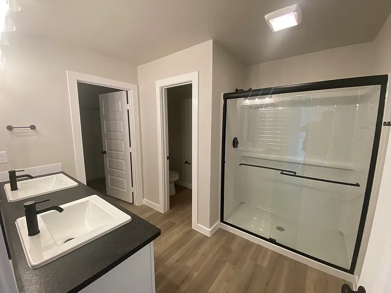 404 Pratt Dr #2 — Photo 5