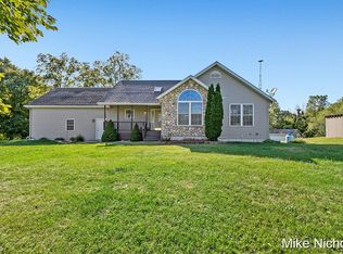 8398 W Hayward Rd, Delton, MI 49046