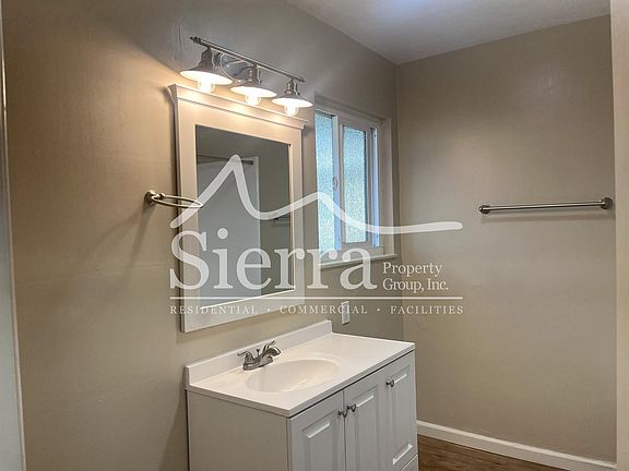 5th image of 3711 San Remo Dr APT 10