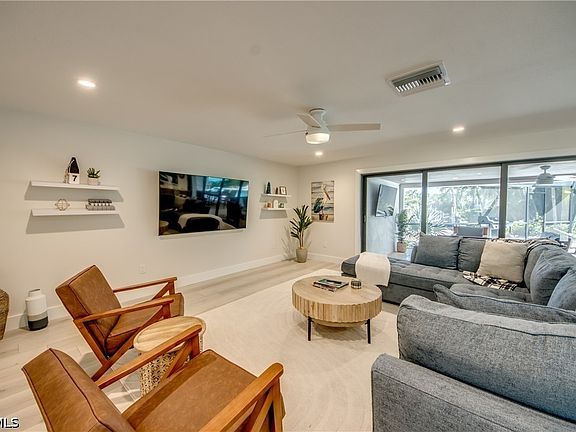 5th image of 1022 Lindgren Blvd