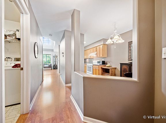 4th image of 228 Concord Ln #228