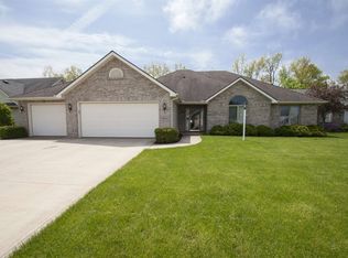 9614 Shellbrook Dr, Fort Wayne, IN 46835