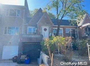 15040 60th Ave, Flushing, NY 11355