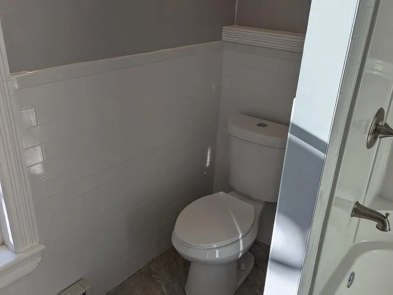 248 Beech St — Photo 14