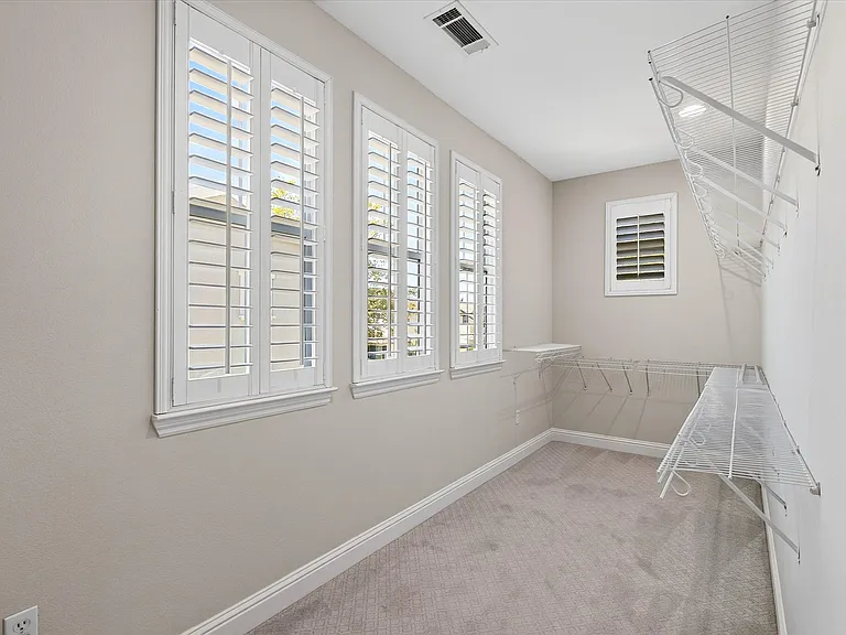 1132 Chancery Way — Photo 41