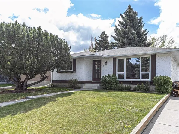 111 N Lynnview Way SE, Calgary, AB T2C 1T4