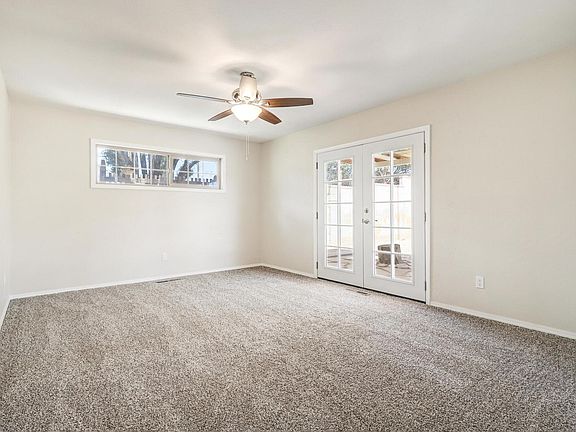 3rd image of 2716 Texas St NE