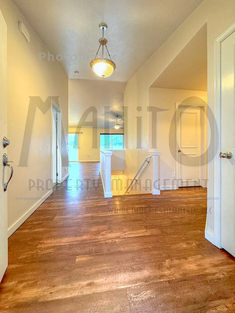 Immaculate Valley Home — Photo 4