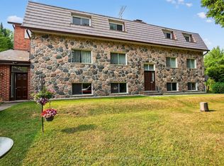 245 Davis Dr, Uxbridge, ON L9P0G2