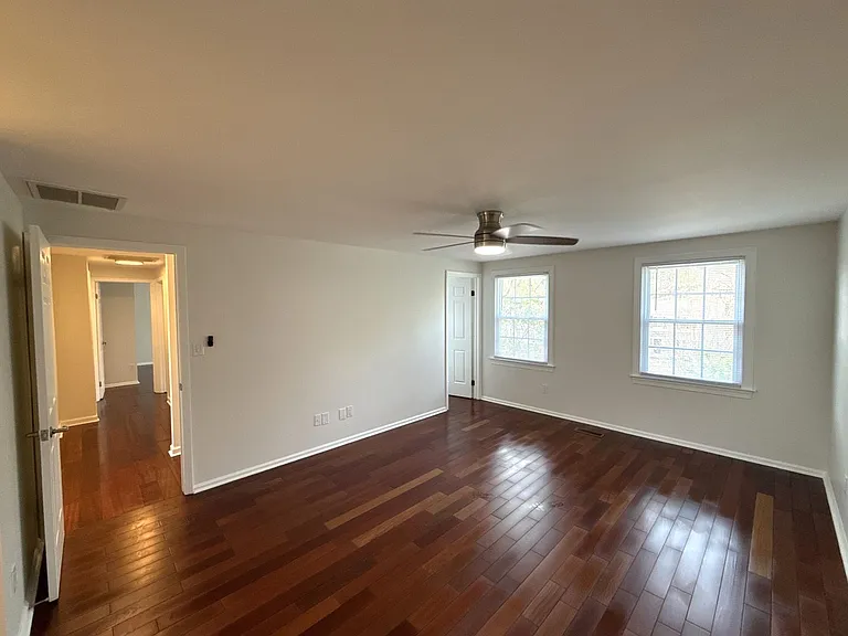 7318 Connan Ln — Photo 18