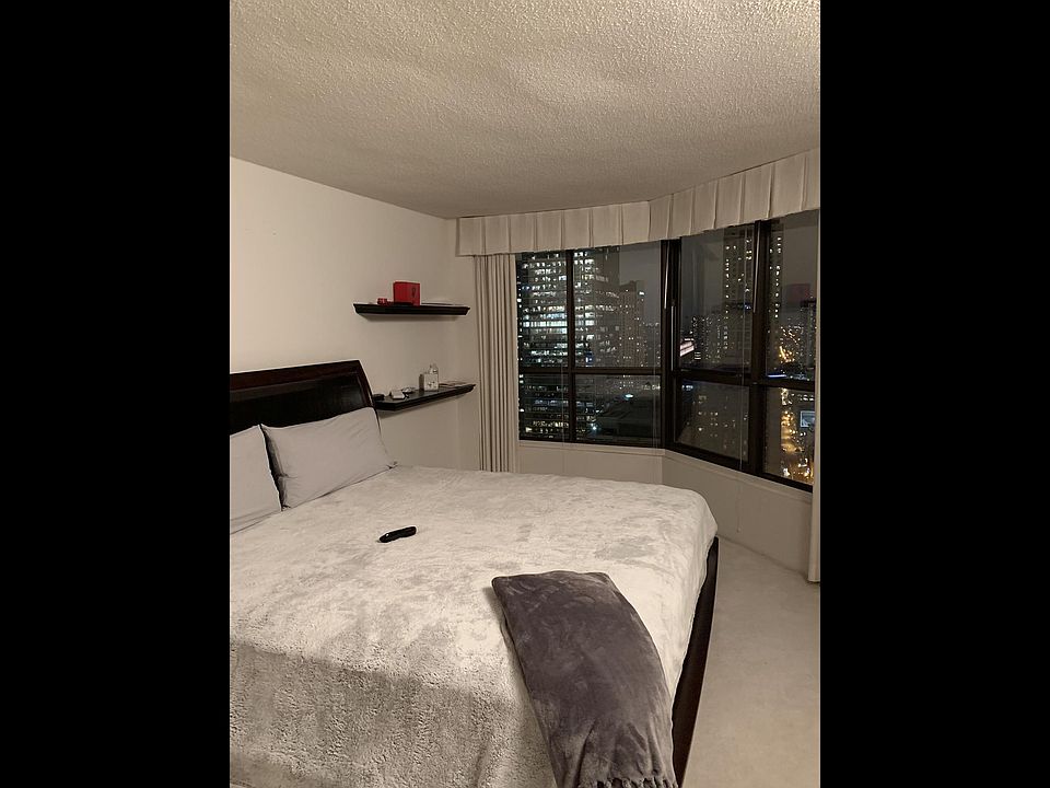1st image of 405 N Wabash Ave Floor 35