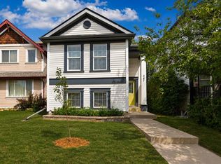 247 S Copperfield Hts SE, Calgary, AB T2Z 4R4