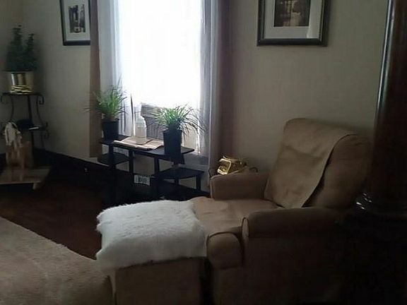 5th image of 2125 Catalpa Dr