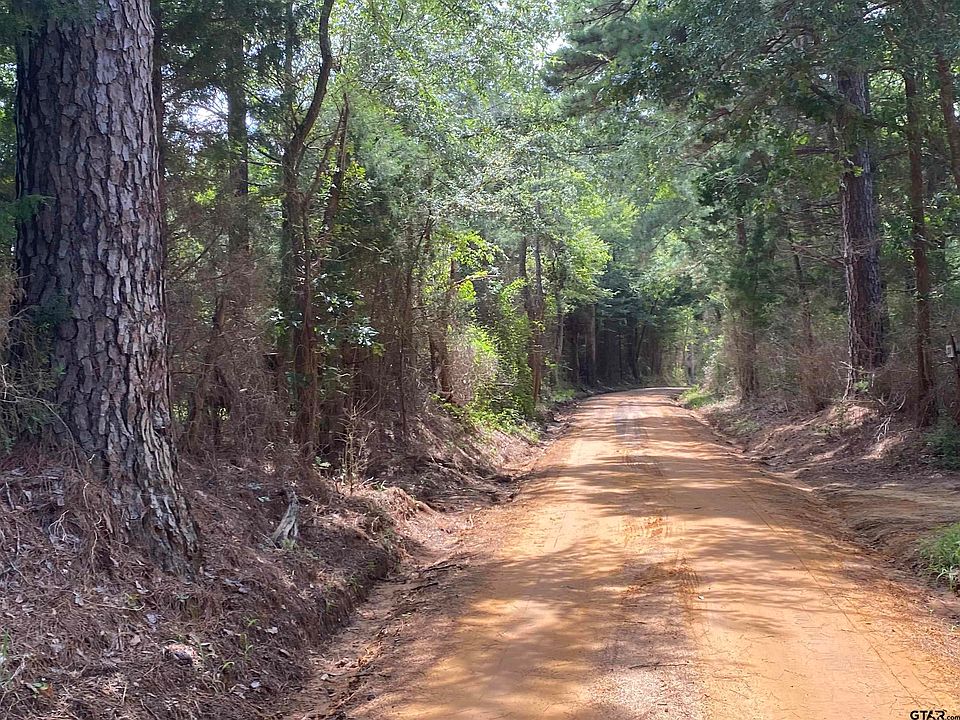 2nd image of 2541 County Road 1310