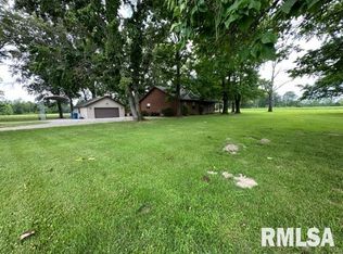 18191 Old Frankfort Rd, West Frankfort, IL 62896